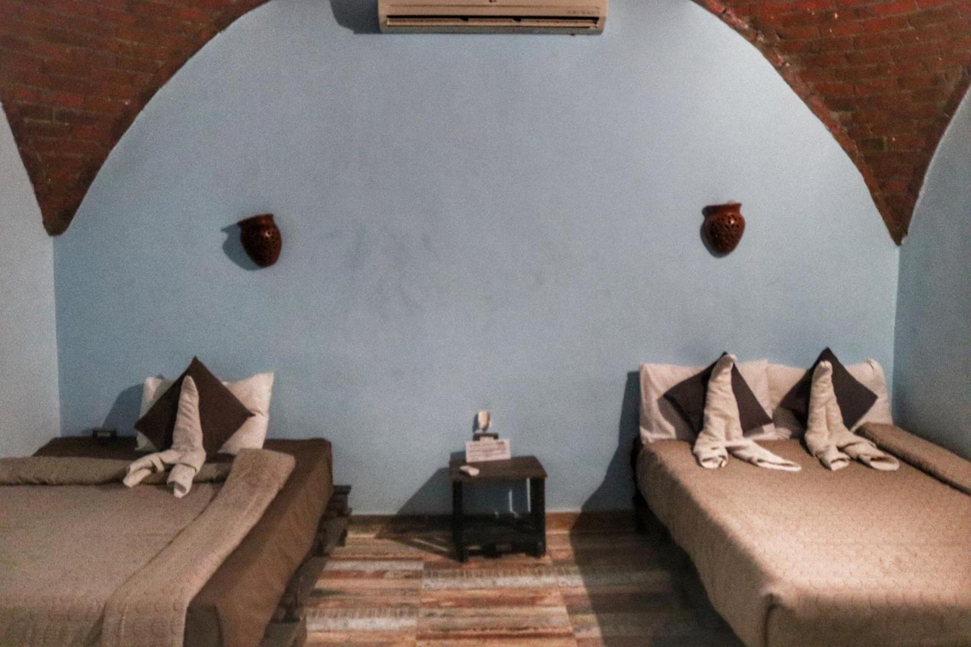 Hadouta Masreya Nubian Guest House Aswan Exterior photo
